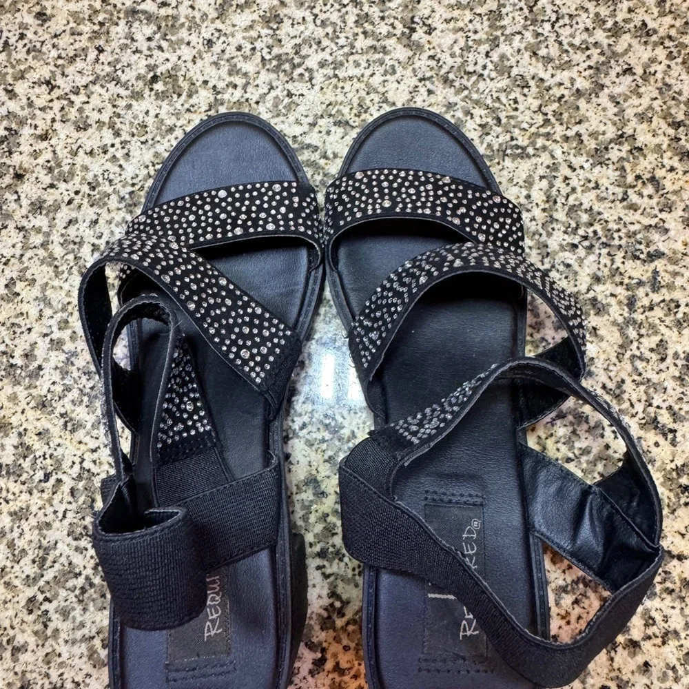 I.D. Required‎ Black Rhinestone Platform Sandals Lug Sole Block Heel Size 4 Mens